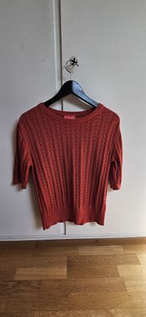 Strickshirt rot