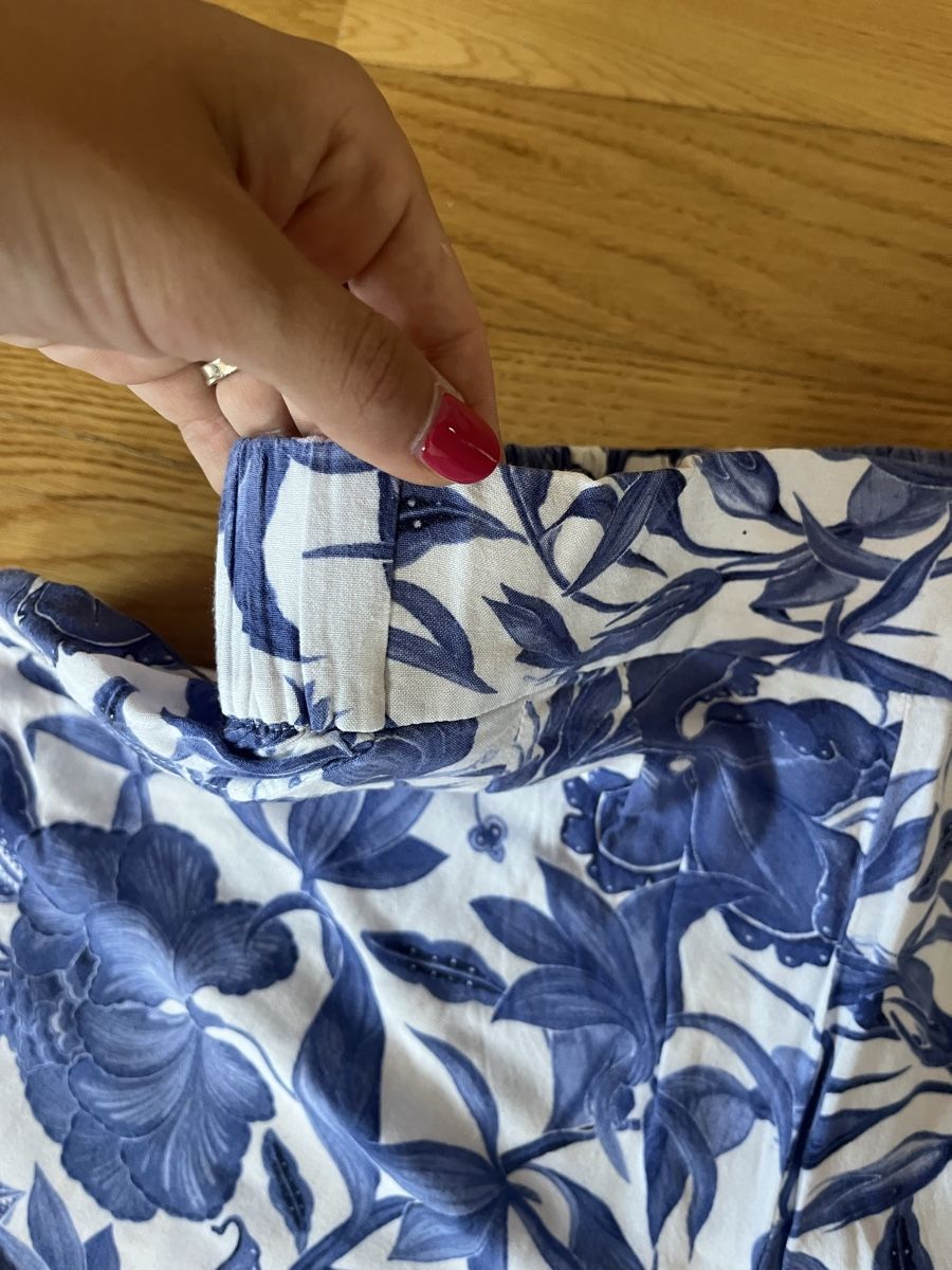 H&M Pantaloni: H&M Stoffhose Blumenmuster – Usato da Stadel venduto da Comporta 2