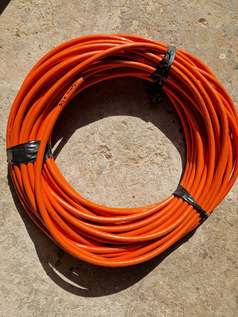 Cavi: Cavo 4x1,5 Pur – Usato da Breno venduto da BorioliD