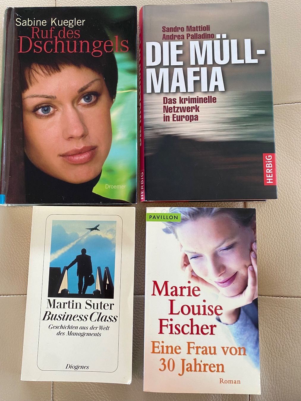 Livres: 4 gute Bücher – D'occasion à Meggen par 6003Luzern