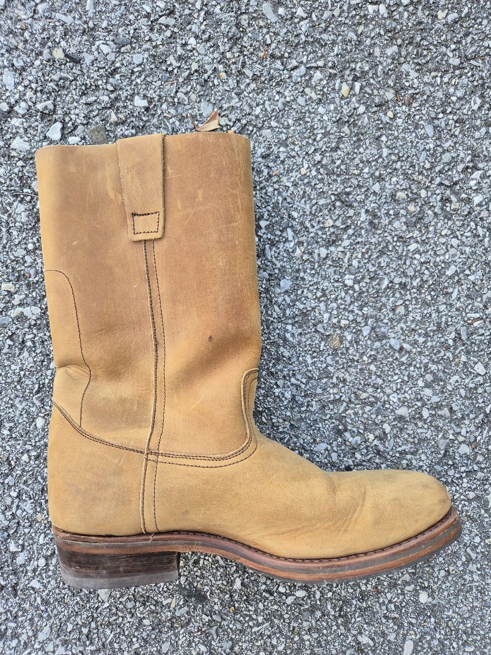 Scarpe da uomo: Bottes vintage Gowest en cuir camel – Usato da Argnou (Ayent) venduto da emnonaol 2