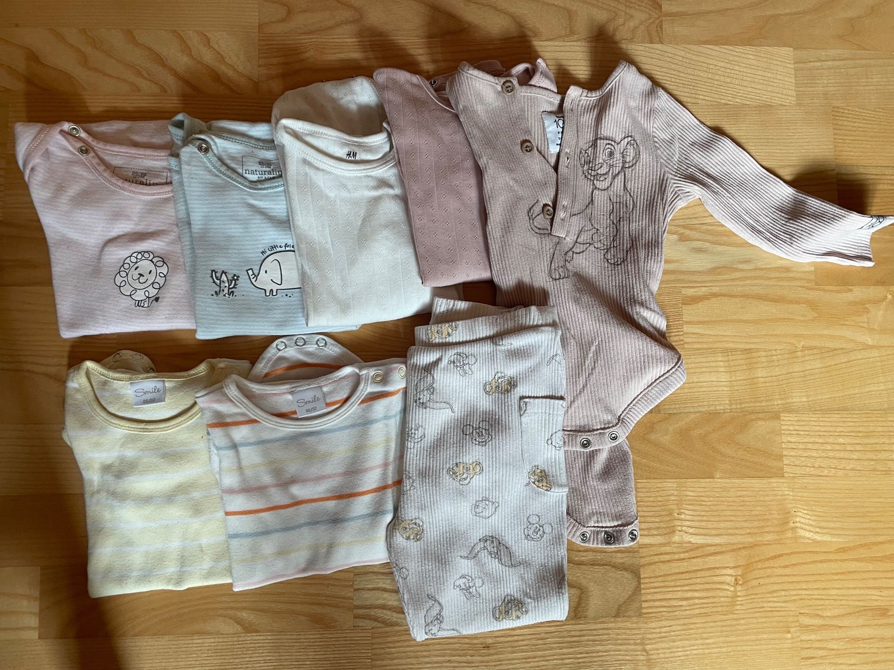 Lotti & Set di vestiti: Sommer-Kleiderpaket 86/92 – Usato da Rorschacherberg venduto da kat_7lhp 2