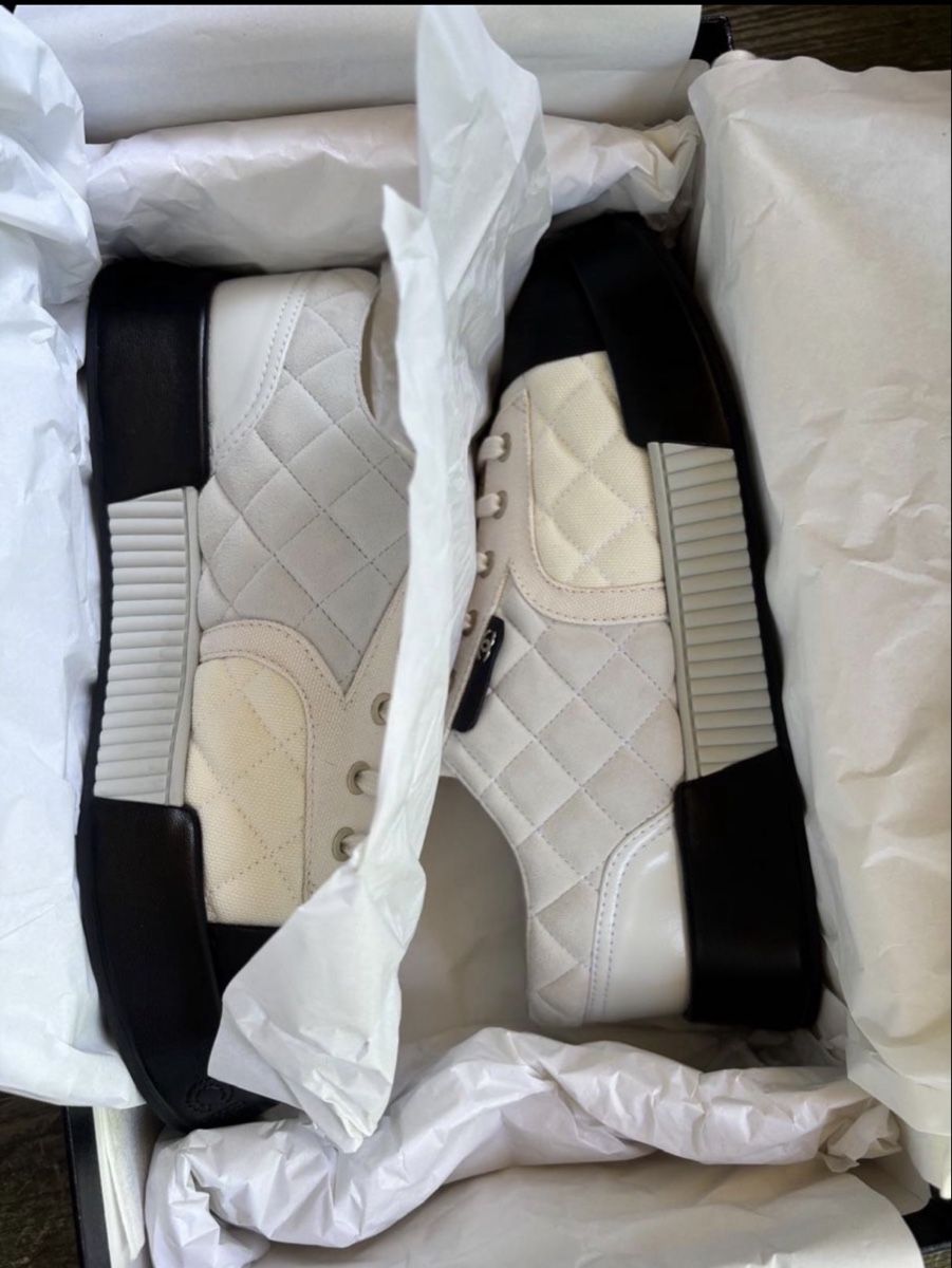 Chaussures femmes: Chanel Sneaker Grösse 38 Damen. – Neuf avec emballage d'origine à Zürich par Nari 5