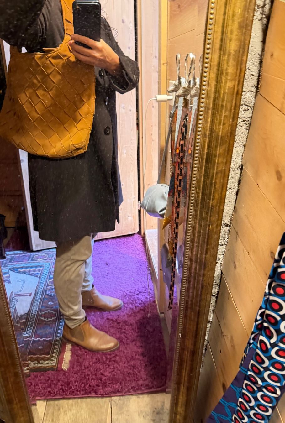 Taschen für Damen: Wildledertasche von Les Visionnaires – Neu (gemäss Beschreibung) aus Donat von troja007 5