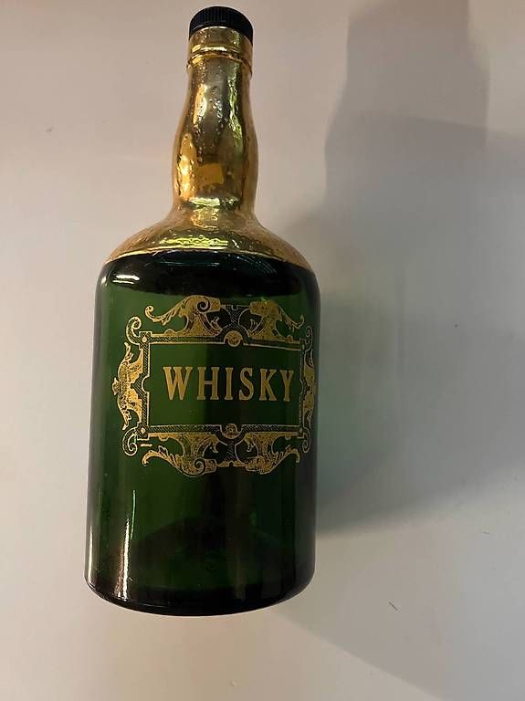 Bottiglie: Bouteille Whisky – Usato da Grand-Lancy venduto da Limane