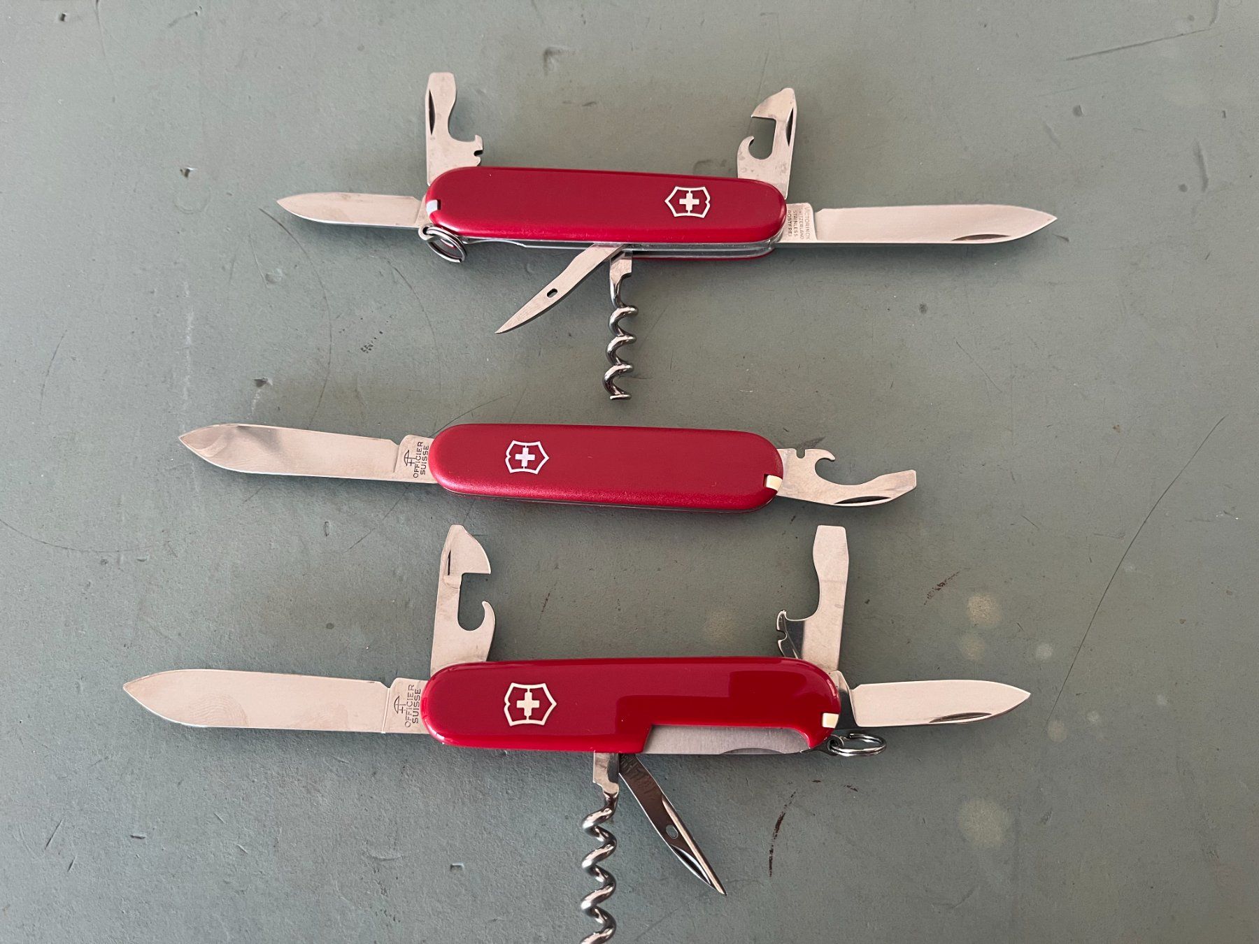 Victorinox Couteaux de poche: Werbemesser Victorinox 3 Stk – Neuf (Voir description) à Dintikon par Redgar58 1
