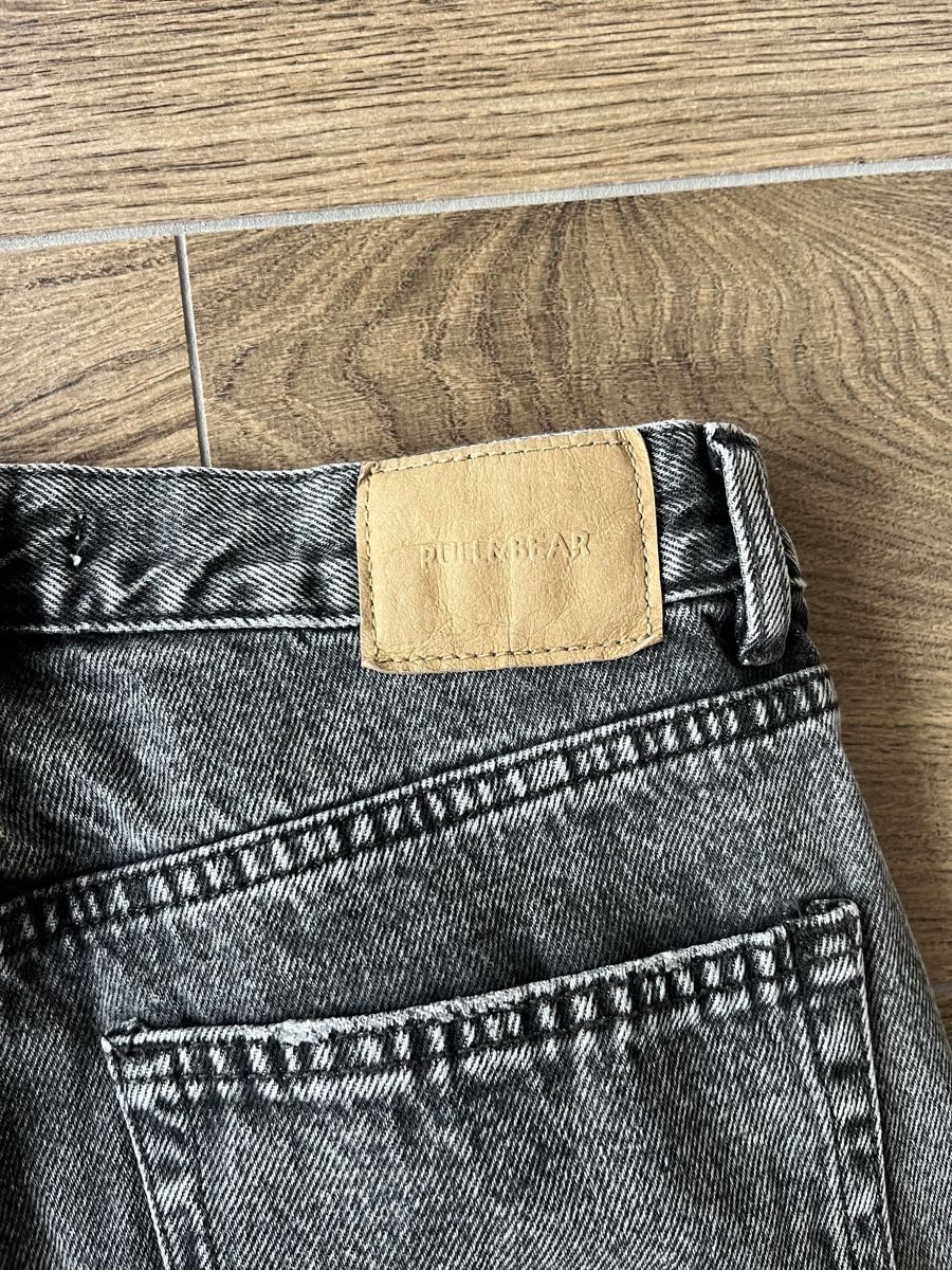 Pull&Bear Jeans: Jean Pull&Bear gris foncé, taille 40 (38) – Gebraucht aus Hauterive NE von Lipal 7