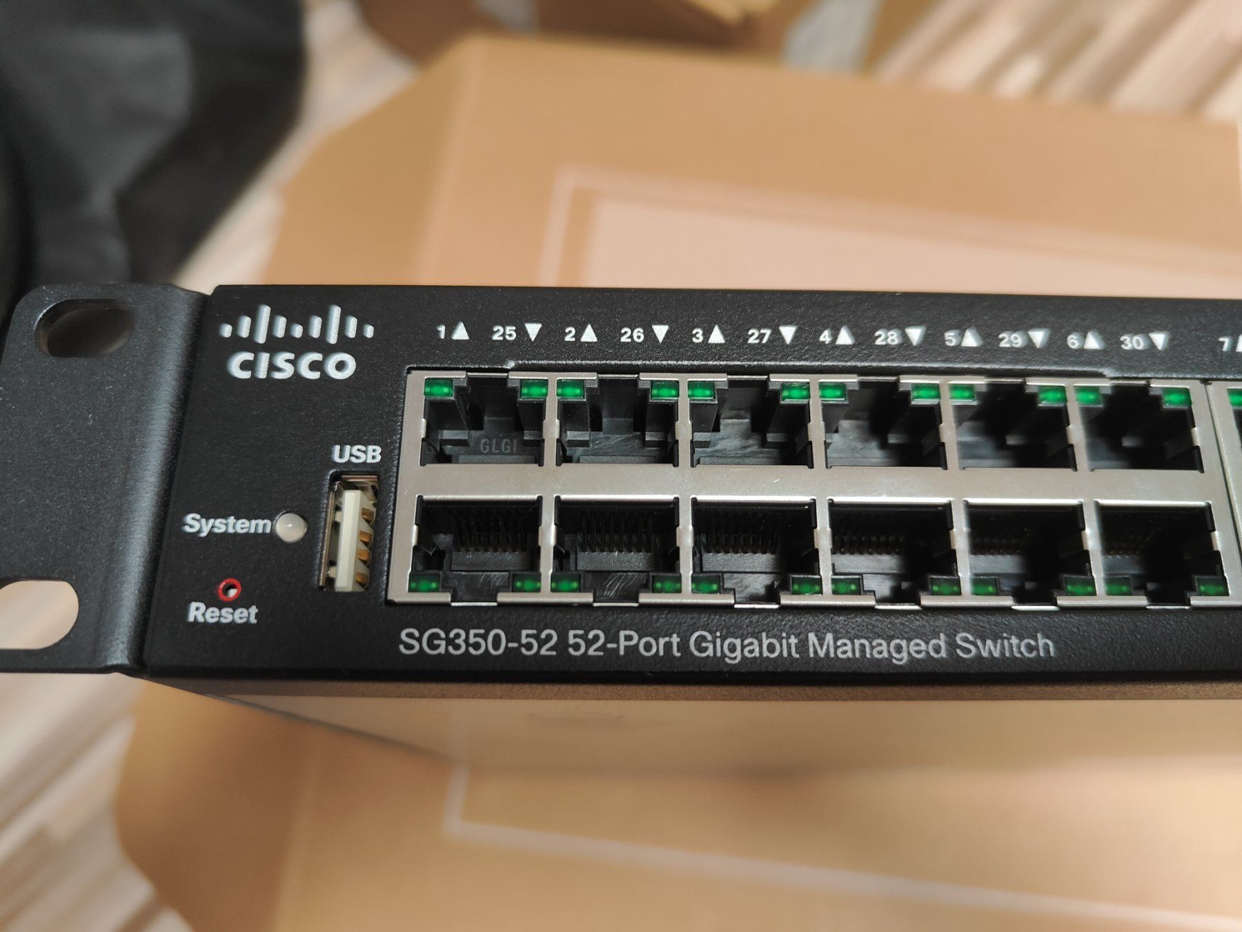 Cisco Hubs & Switches: cisco Switch SG350-52   52-Port Gigabit Managed Switch – Gebraucht aus Uster von Ct2914 2