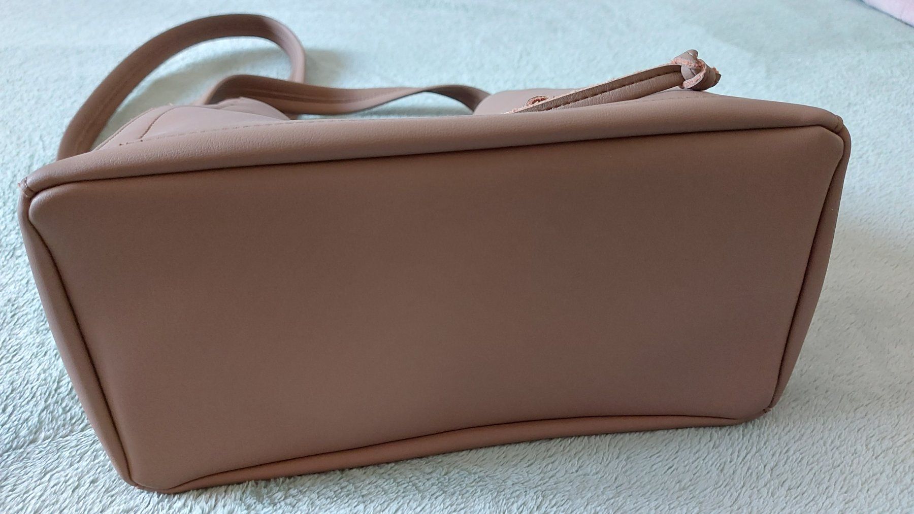 Rossis Borse da donna: ROSSIS TASCHE VEGAN – Usato da langenthal venduto da rundholz7 5