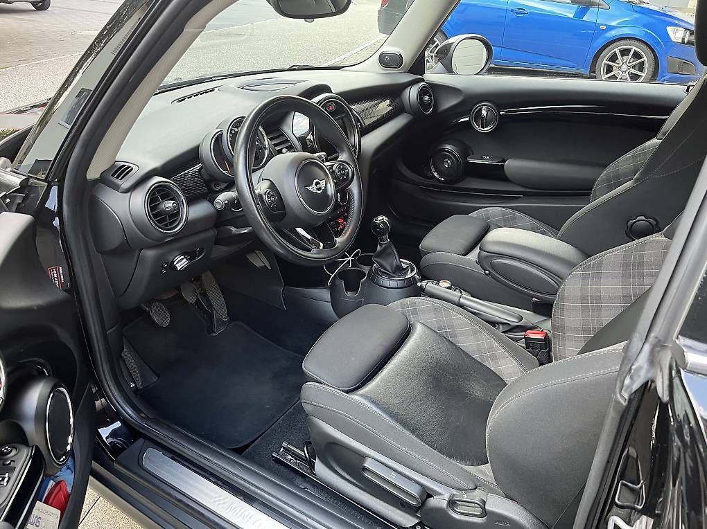 Autos: Mini Cooper s – D'occasion à Alberswil par Giuwanot 1