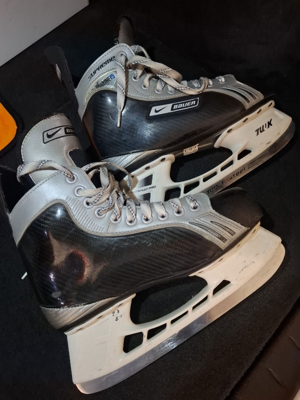 Bauer Patins à glace: Schlittschuhe Bauer Grösse 42 – D'occasion à Fraubrunnen par Hady87