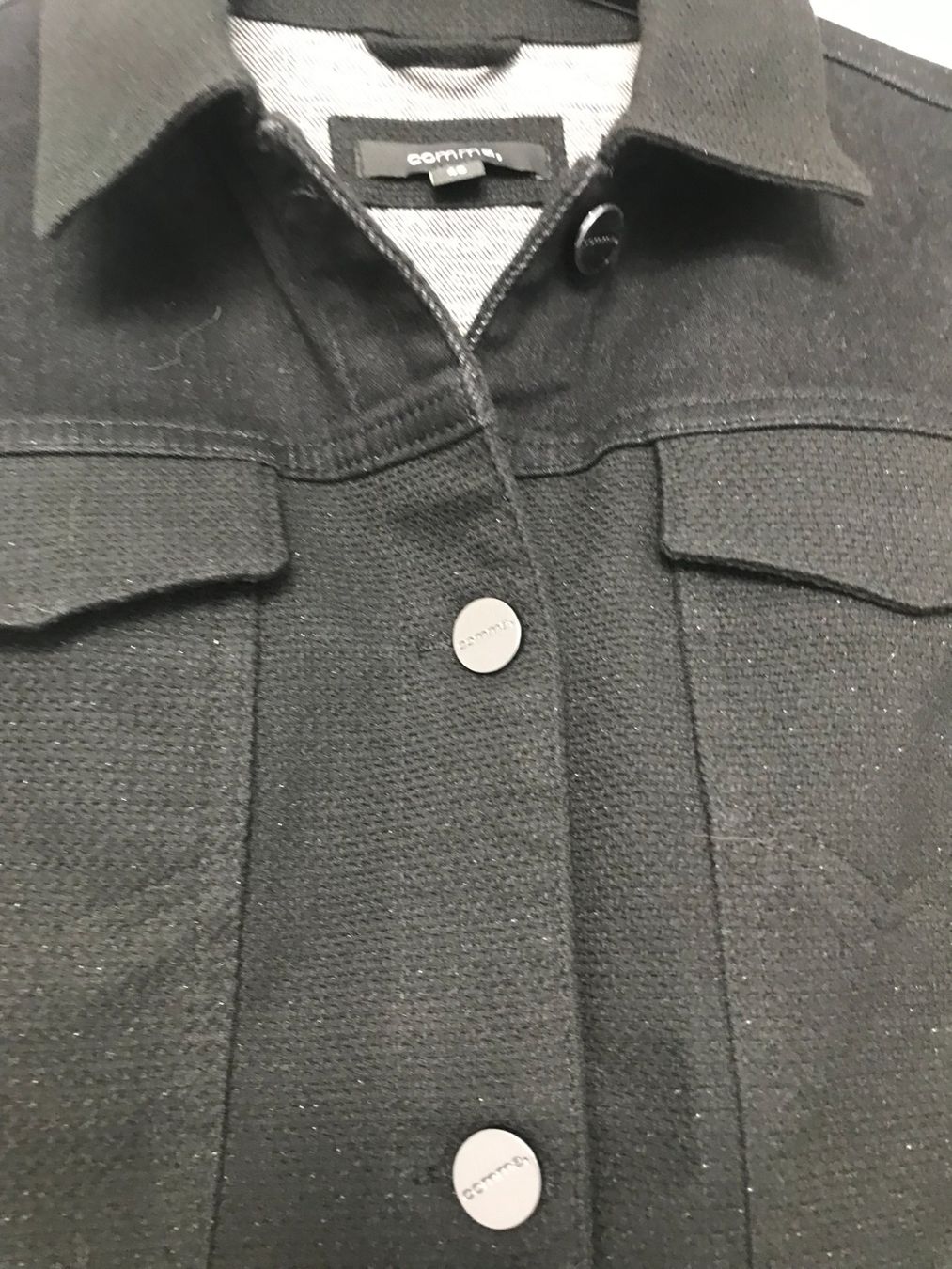 Comma Jacken: Schwarze Comma Blazerjacke Grösse 40 – Gebraucht aus Freienstein von Jessy024 1