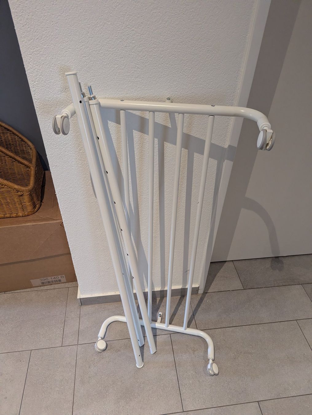 Ikea Garderobe: IKEA Kleiderständer RIGGA – Gebraucht aus Schöfflisdorf von agn_kneg 1