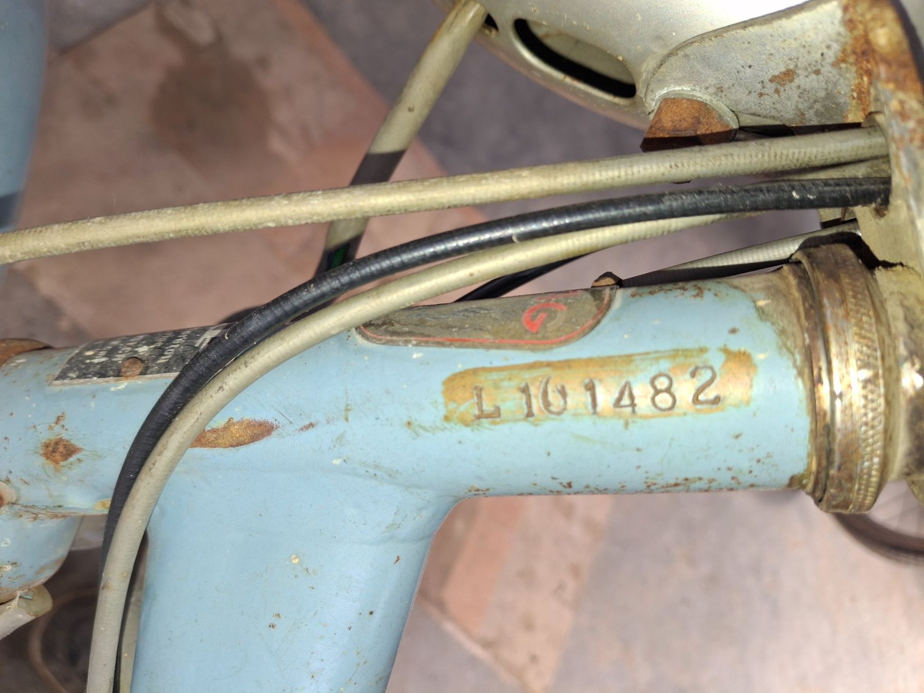 Cyclomoteurs: VAP ORIGINAL OLDTIMER OHNE AUSWEIS – D'occasion à La brillaz par Olditrak 5