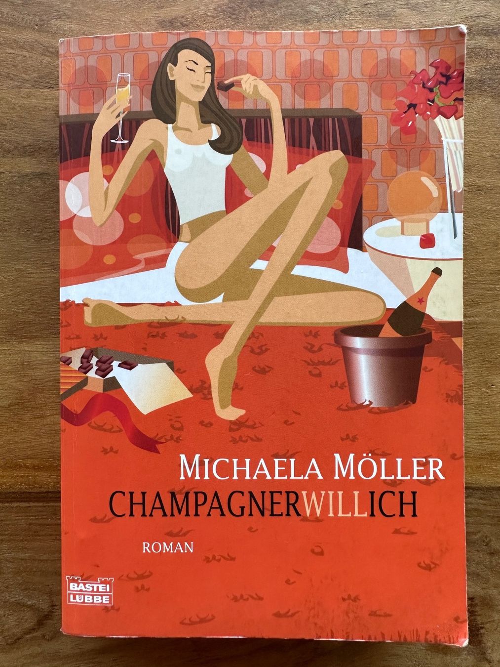 Livres: Michaela Möller - Champagner will ich – D'occasion à Horgen par flyingpenguin2000
