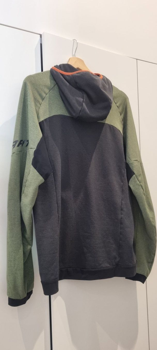 Dynafit Giacche: Dynafit Tour Wool Thermal Hooded Jacket – Usato da Pfeffikon LU venduto da Andy1969 3