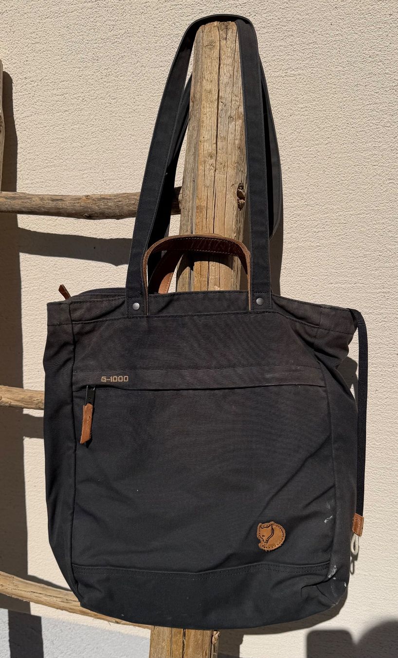 Fjällräven Borse da donna: Fjällräven Schultertasche Totepack – Usato da Poschiavo venduto da Maria1878