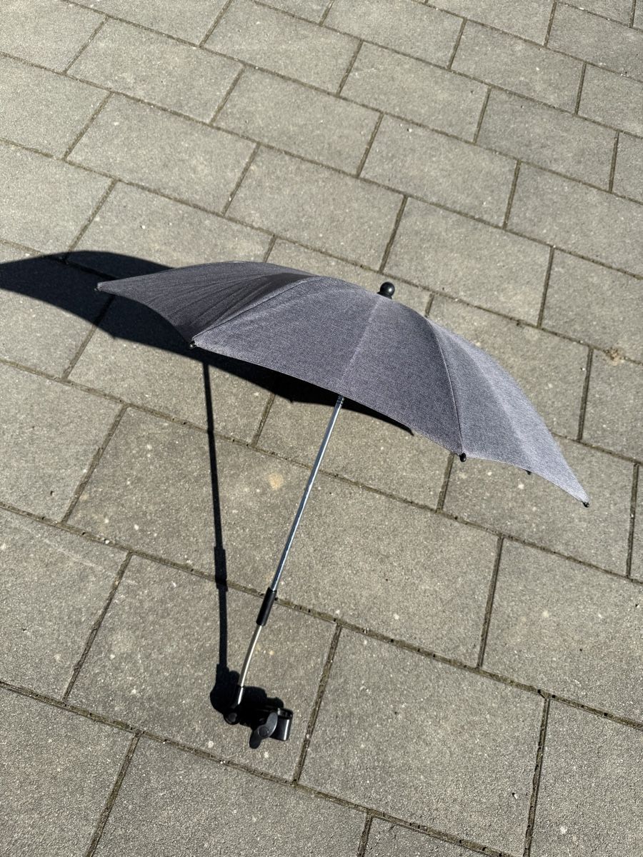 Ombrelloni: Kinderwagen Sonnenschirm Milette – Usato da Altikon venduto da stebu85