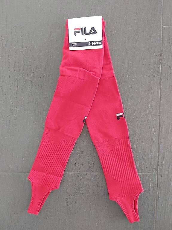 Scarpe, pantaloni & magliette da ginnastica: Fussball Set NEU – Usato da Zuzwil SG venduto da Speedy88 3