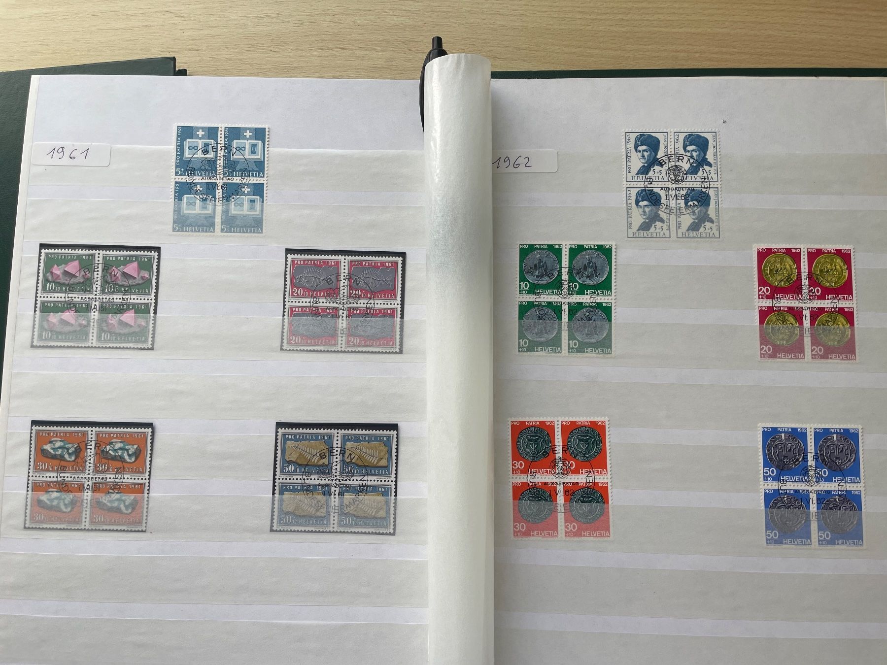 Tous les timbres: 45 séries PP complètes dès 30.- – D'occasion à Sonceboz-Sombeval par Comment2 2