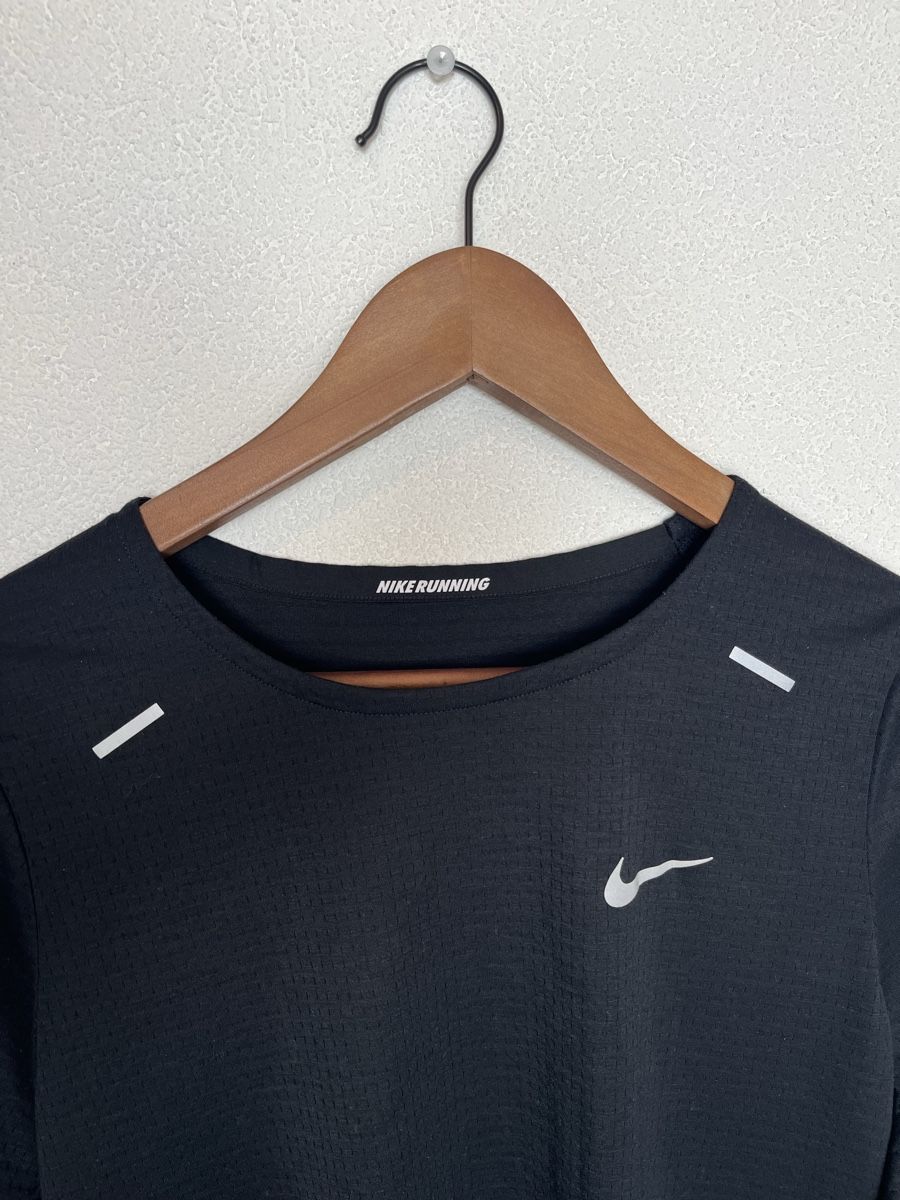 Nike T-Shirts: Nike Dryfit taille L – Gebraucht aus St-Légier-Chiésaz von bfa_9dp5 1