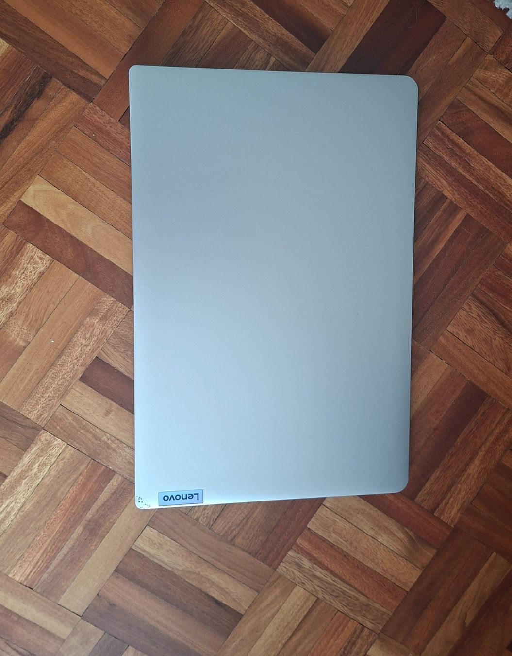 Lenovo Notebook: Ordinateur portable – Usato da Vevey venduto da Bornet01