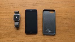IPhone SE 3.Generation 2022 mit Apple Watch SE