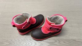 Winter-Boot UGG Gr. 33.5 mit Lammfellsohle