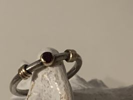 Antiker Ring 925 Silber mit rotem Stein