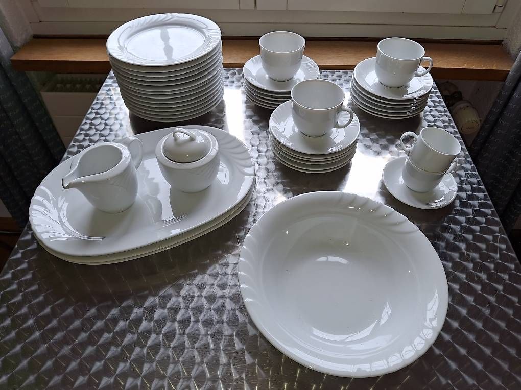 Set di piatti: Bianca (Winterling) Einzel- oder Reserveteile – Usato da Sissach venduto da tigibloch99