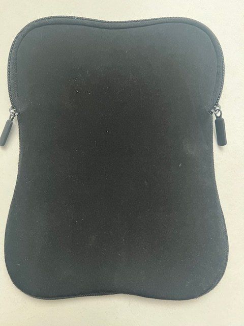 Cover & Protezioni schermo: ISY – Universal - Schutzhülle – Usato da Wettingen venduto da Muda33 1