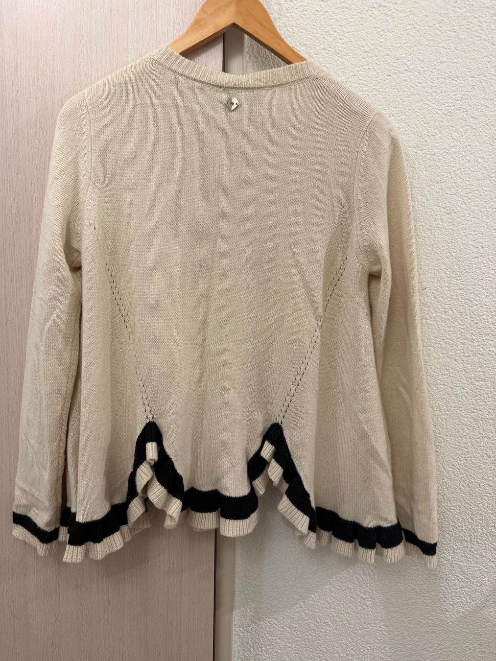 Twinset Pullover & Sweatshirts: TWINSET DAMENPULLOVER – Gebraucht aus Zürich von flo_7cvq 1
