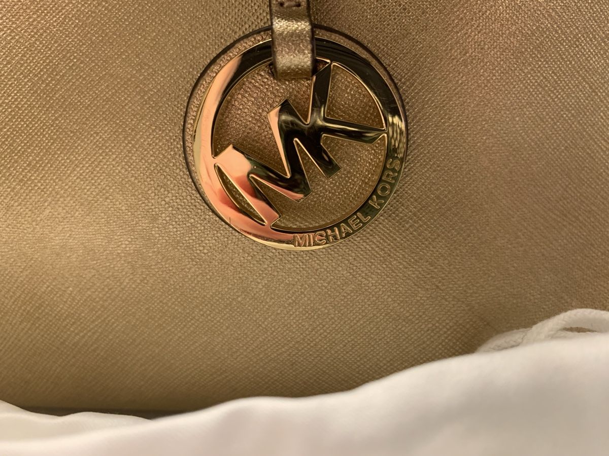 Michael Kors Borse da donna: Michael Kors Shopper, gold Farben – Usato da Nunningen venduto da silvermoon68 2