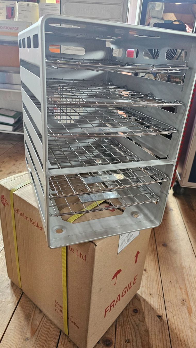 Elettrodomestici da cucina: Edelweiss Air OVEN RACK – Nuovo e nell'imballaggio originale da Glattfelden venduto da hbct