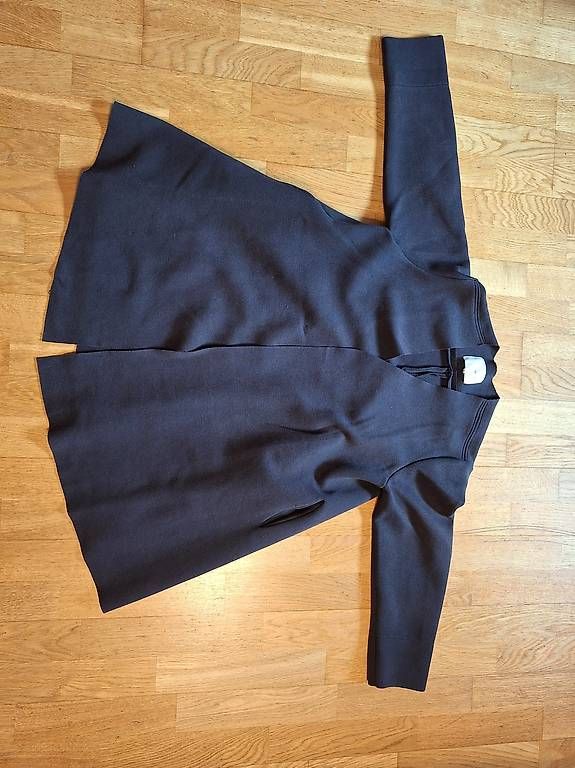 Giacche: Oak and Fort Cardigan – Usato da Zürich venduto da lau_sx6z 2