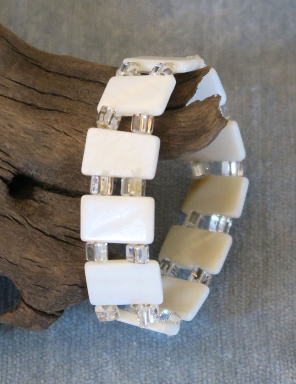 Bracciali & Braccialetti: Armband Perlmutt – Usato da Brittnau venduto da marlenestone 1