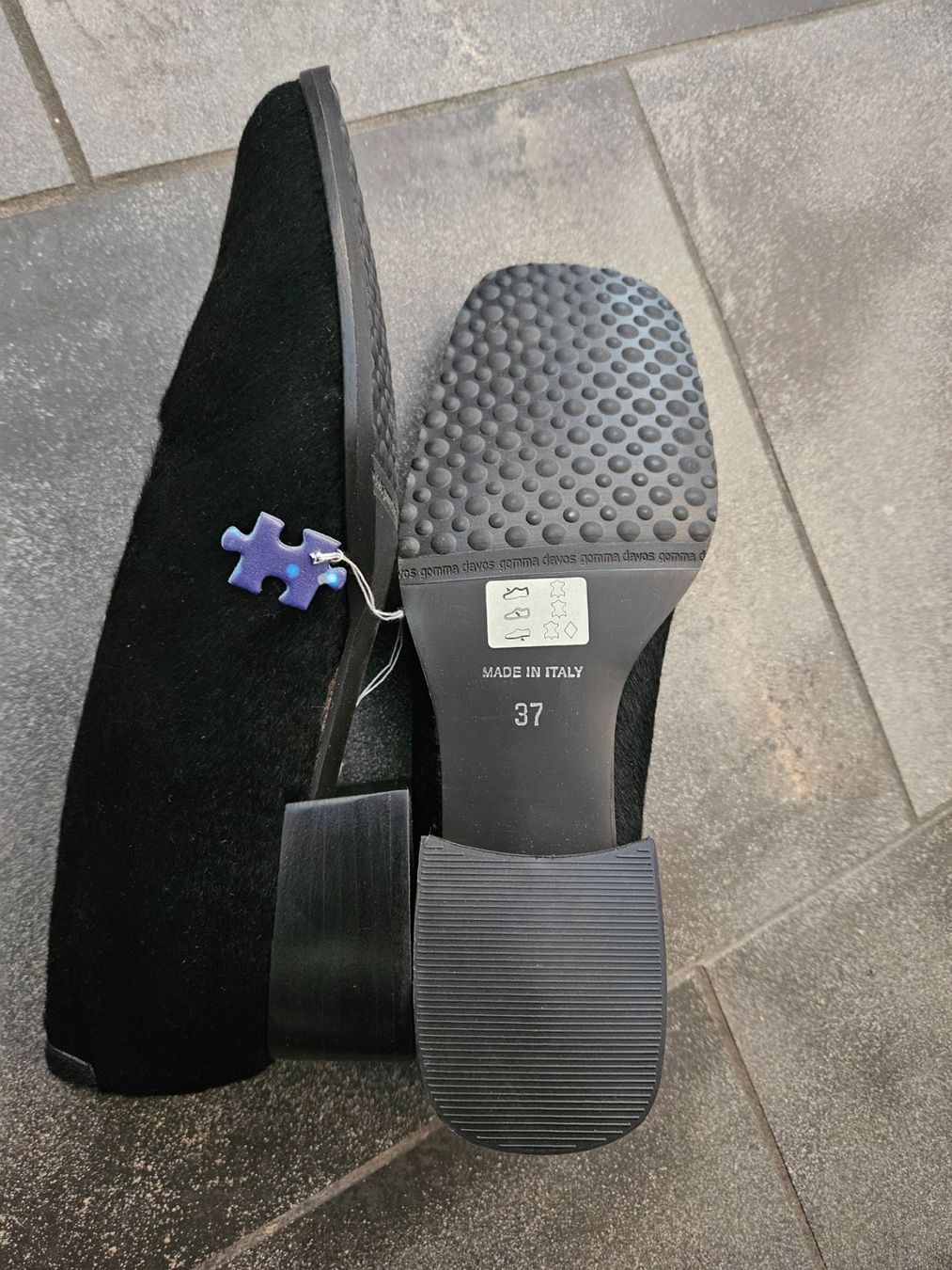 Scarpe da donna: Schwarze Pratesi Echtleder Pumps, Gr. 37 schwarz – Nuovo e nell'imballaggio originale da Ormalingen venduto da nomolnoi 3
