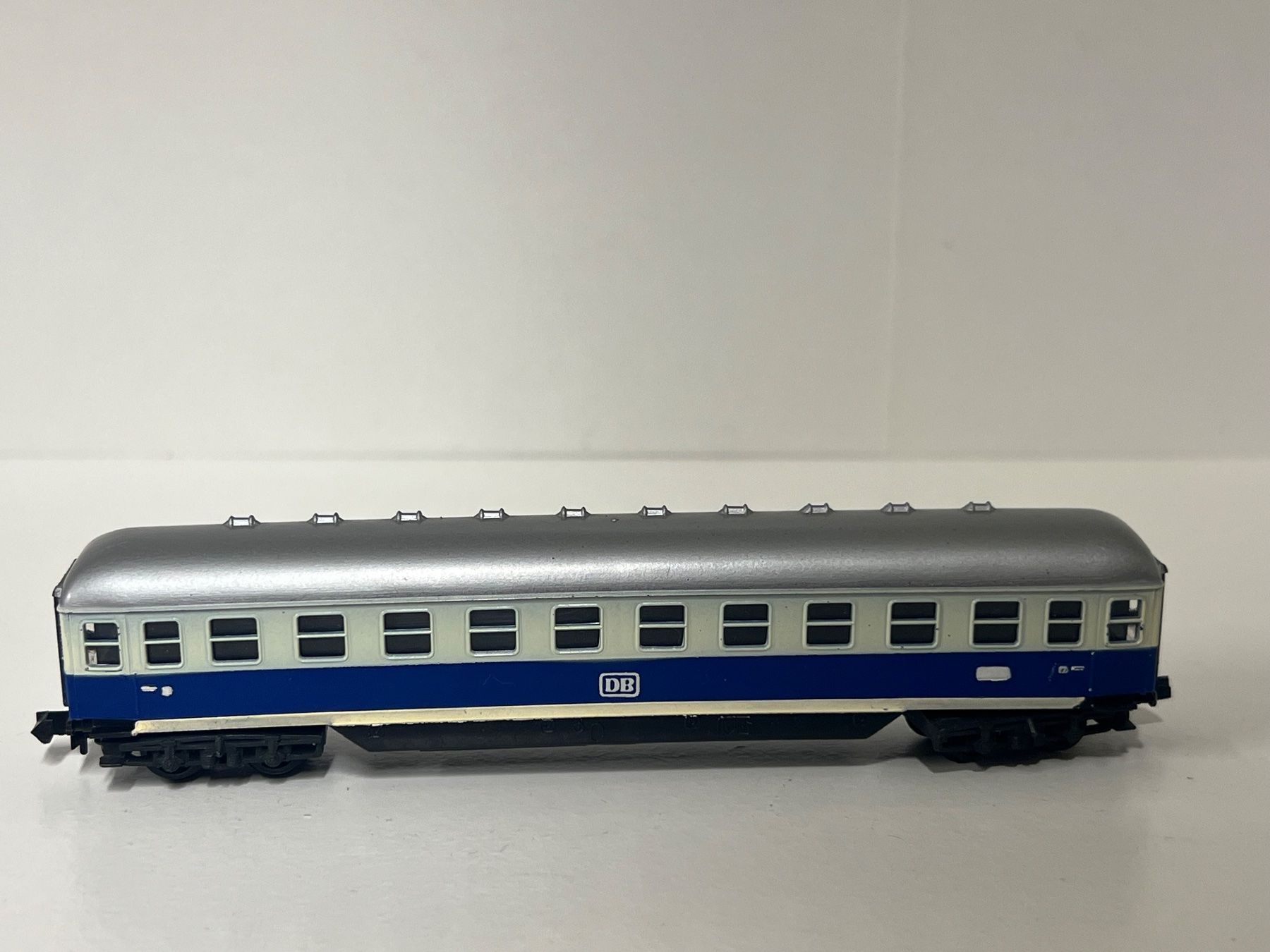 Arnold Modellini di ferrovie: SPUR N Arnold Rapido DB – Usato da Geroldswil venduto da TopTrain54