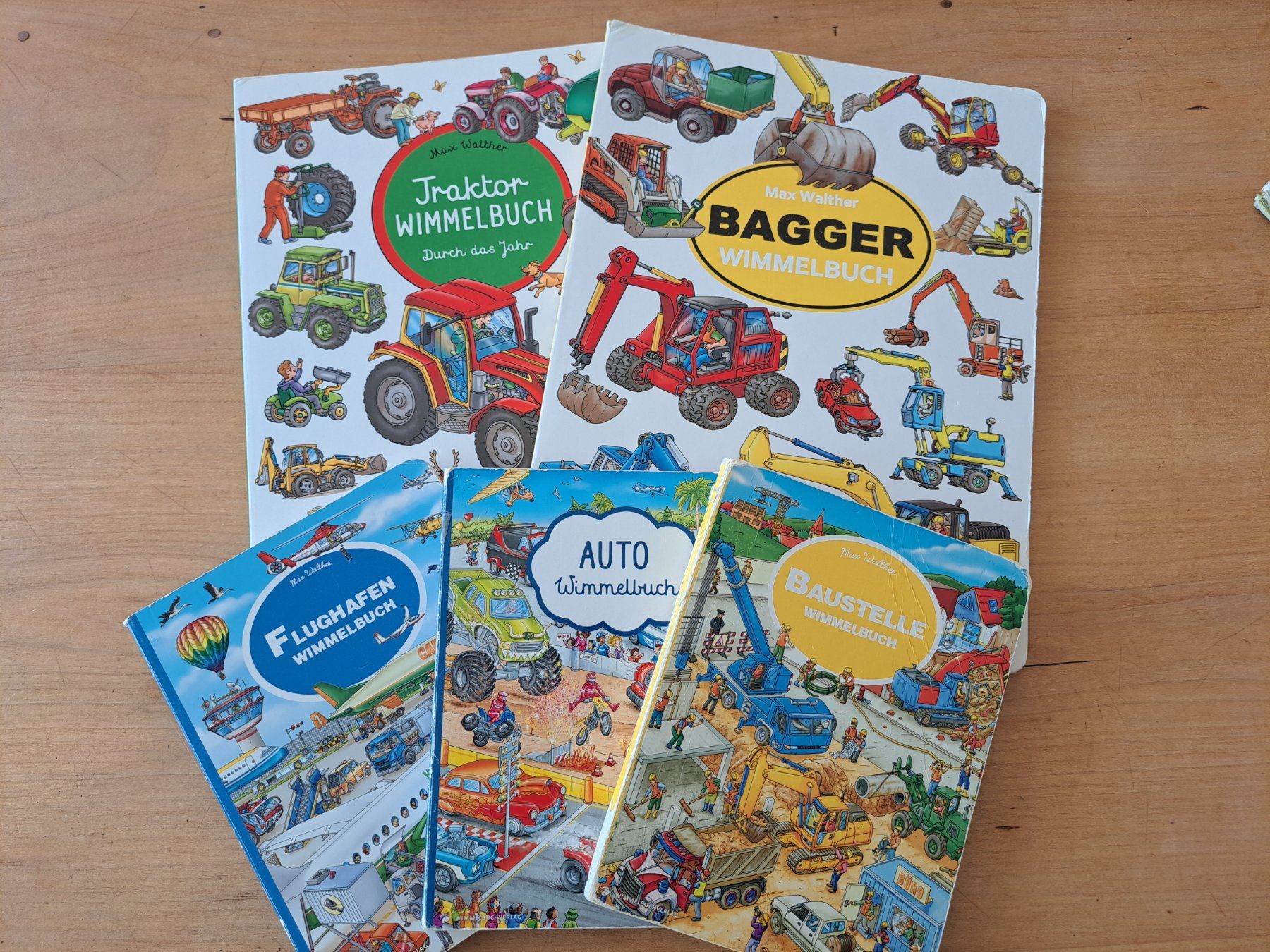 Libri: Max Walther Wimmelbücher Bagger Baustelle Flughafen Traktor – Usato da Greifensee venduto da Tobuyandsell