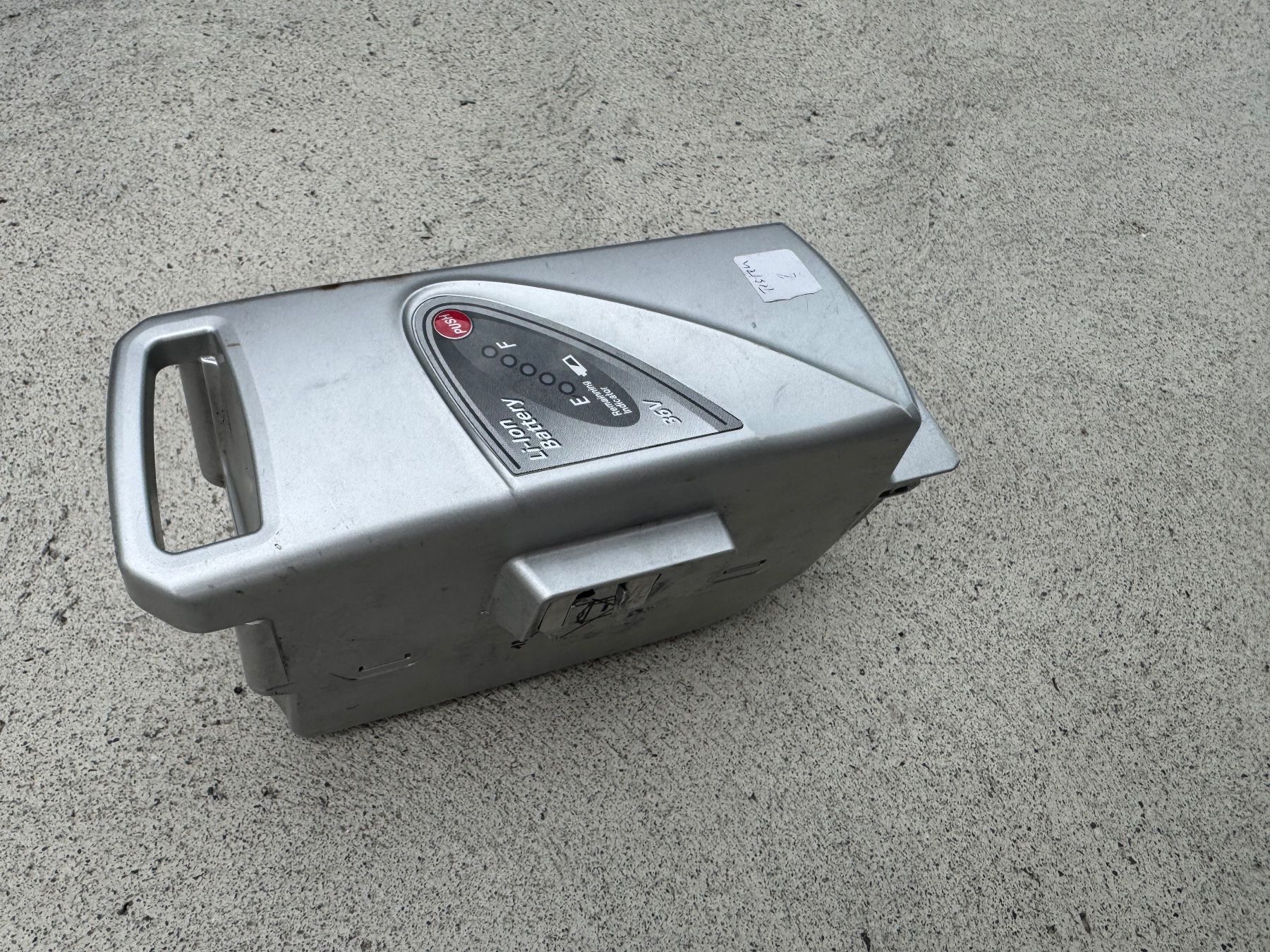 Flyer Batteries: Flyer Akku Lieferung Gratis – D'occasion à Thun par altstadt-thun