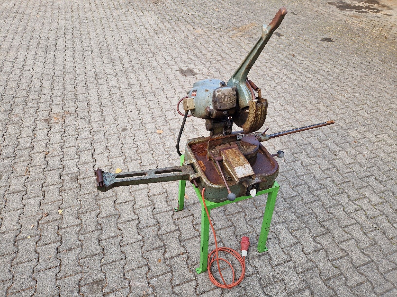 Thomas Sägen: Metallkreissäge THOMAS – Gebraucht aus Grosswangen von lar_9lz7
