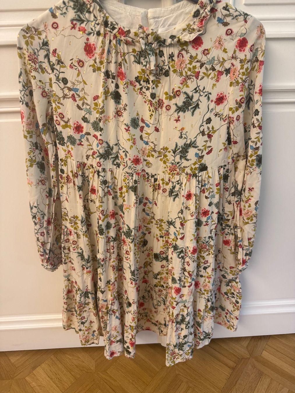 Zara Kleider & Röcke: Robe Zara T13-14 ans – Gebraucht aus Conches von chn_hgl6 6