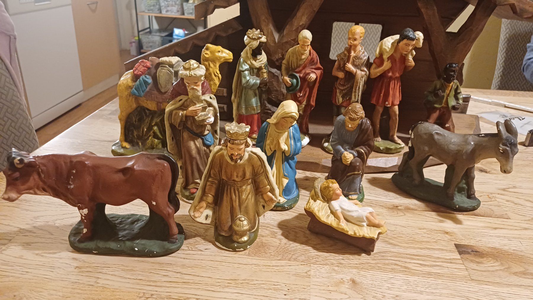 Figuren: Antike  Krippenfiguren – Gebraucht aus Flawil von Naphtali