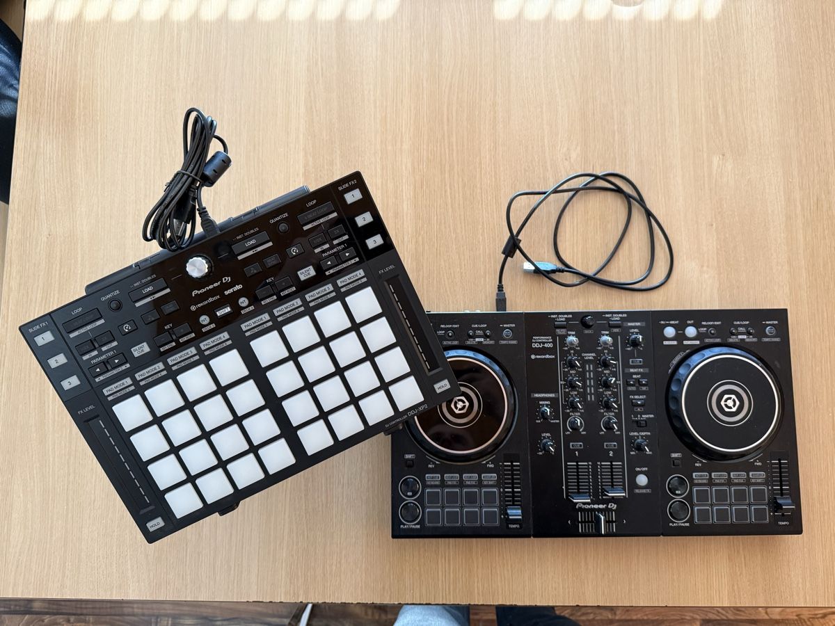 Pioneer Console di mixaggio: Anfänger Dj Set – Nuovo (secondo la descrizione) da Fischbach-Göslikon venduto da flu_5vmc