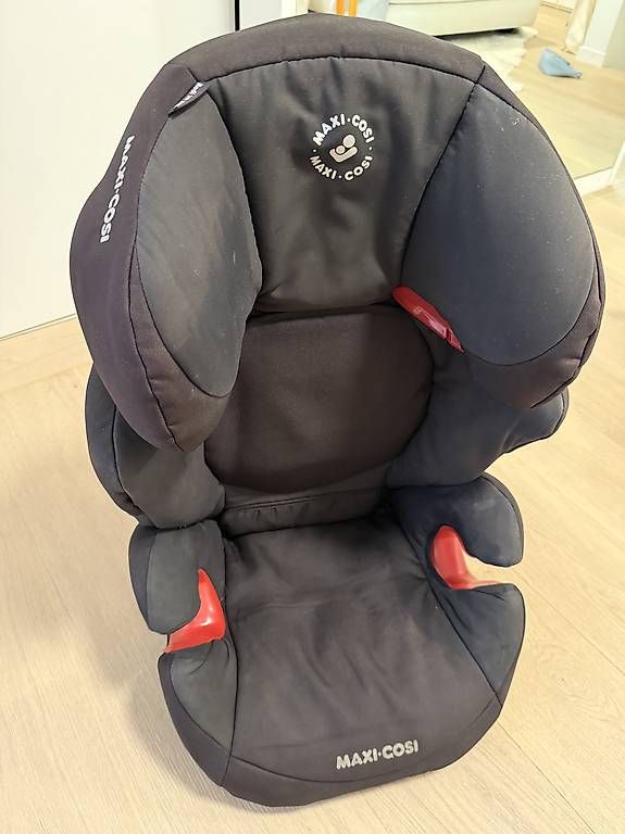 Maxi-Cosi Seggiolini per auto: Maxi Cosi Rodi XP Fix – Usato da Glattpark(Opfikon) venduto da humanpro 2