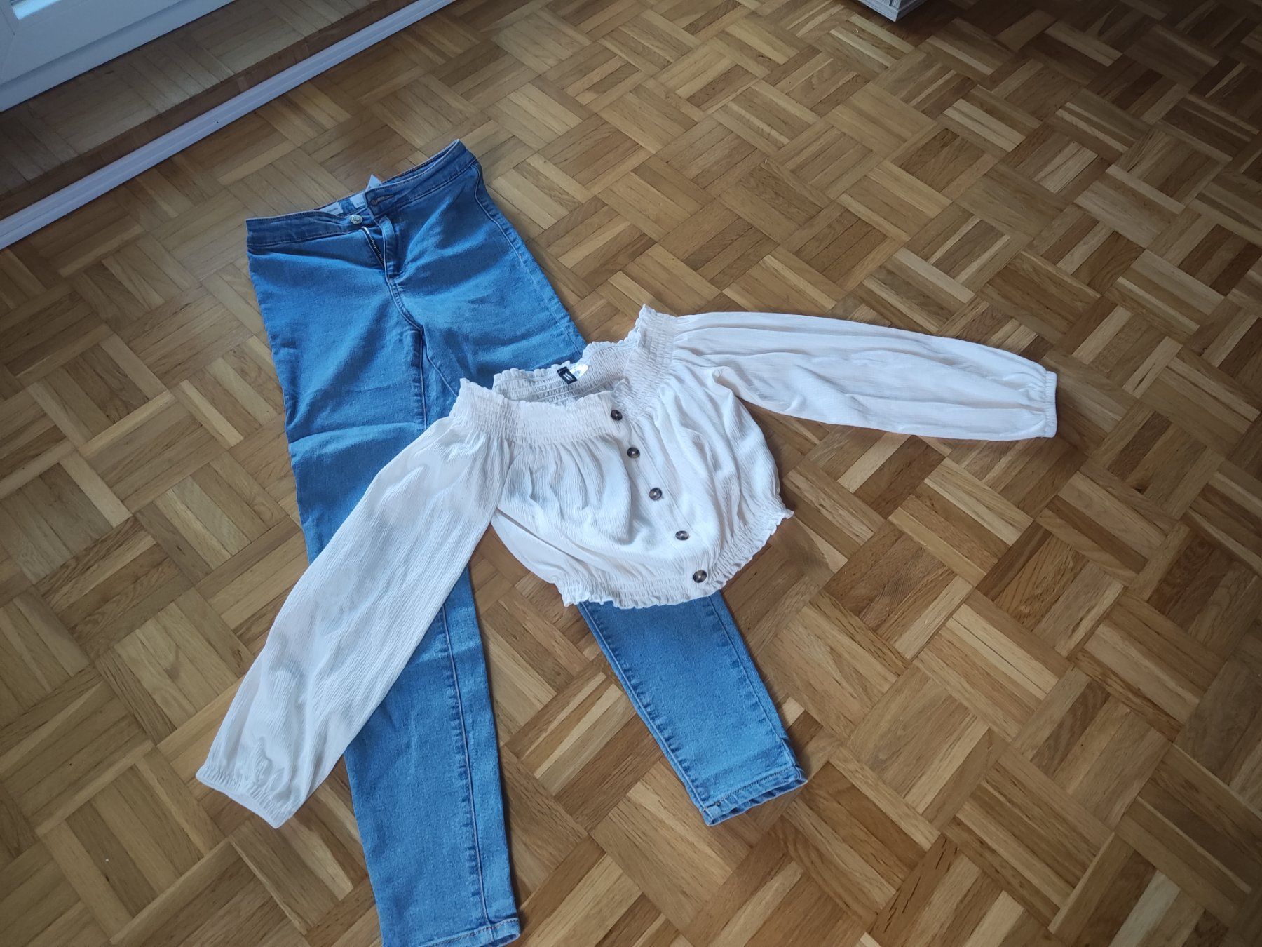 Lotti & Set di vestiti: Mädchen Jeans und Oberteil Grösse S – Usato da Kriens venduto da rinzmann 3