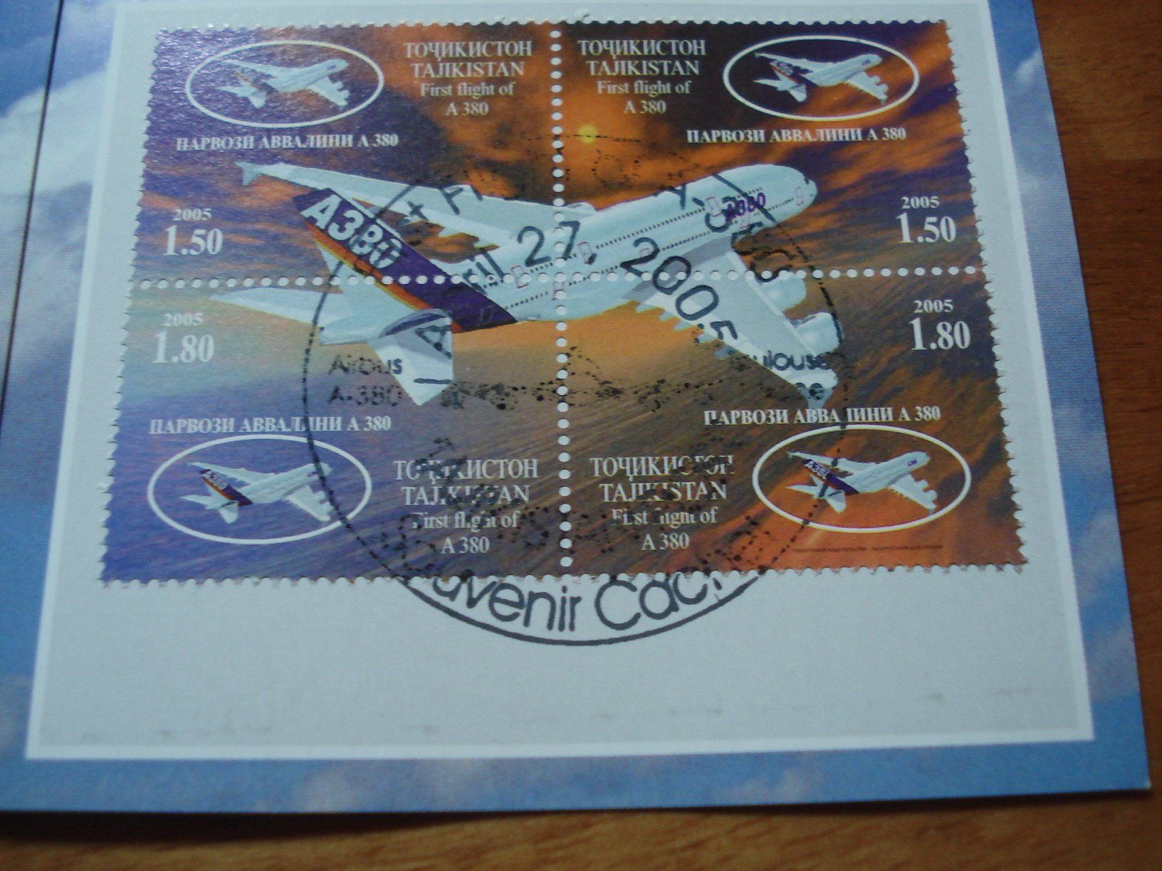 Tous les timbres: Folder Erstflug Airbus A380, 2005. Tadschikistan – D'occasion à Niederwil AG par morostahu 1