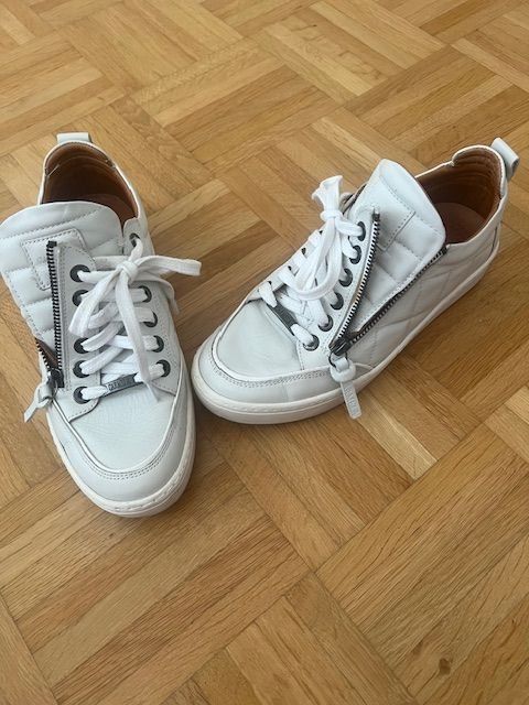 Scarpe da donna: Sneaker "CARMELA" Gr. 39/40 Voll-Leder – Nuovo (secondo la descrizione) da Walenstadt venduto da ricamul 7