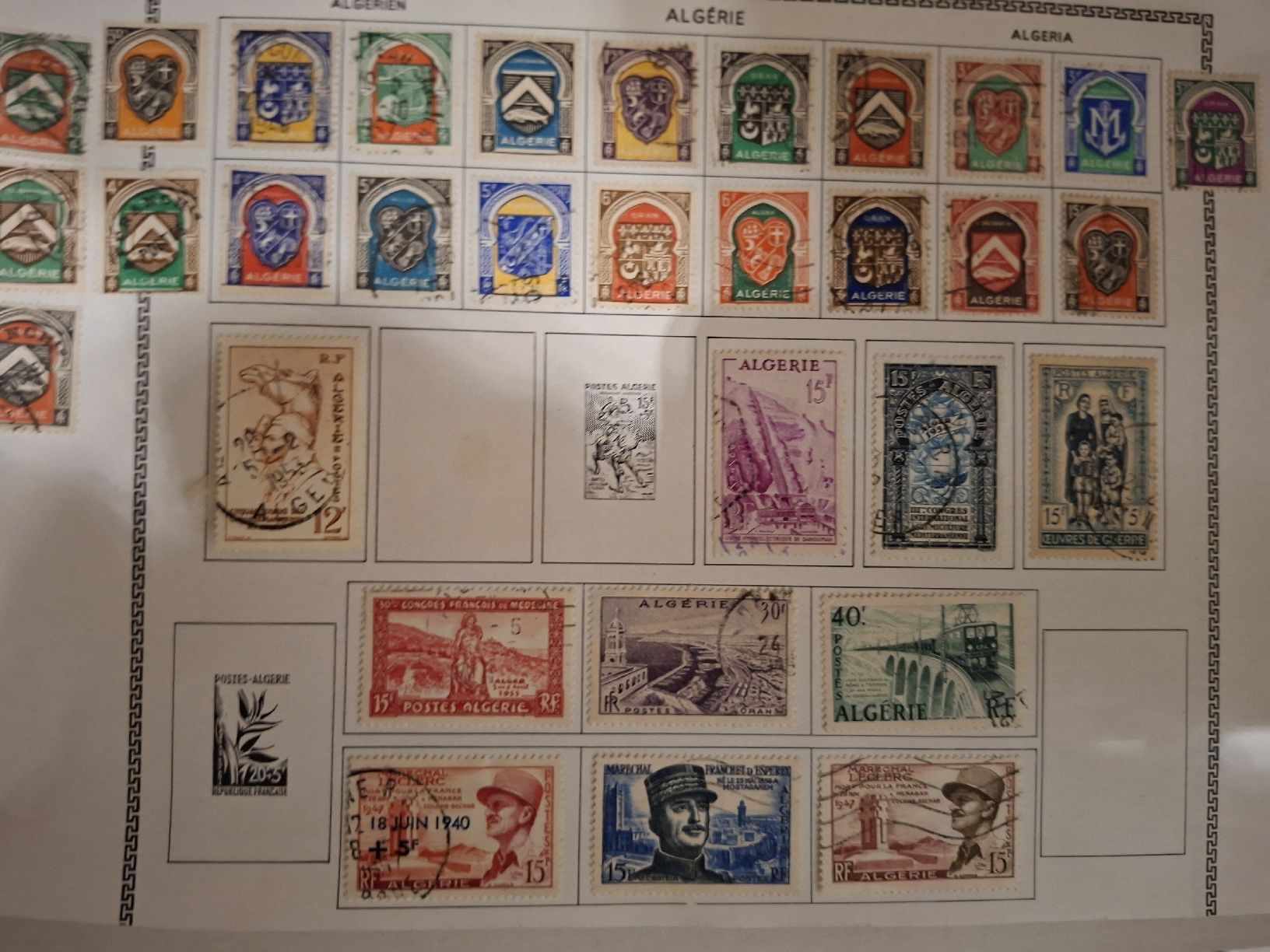 Tutti i francobolli: Lot Algerien  – Usato da Balgach venduto da SIMEON27 2