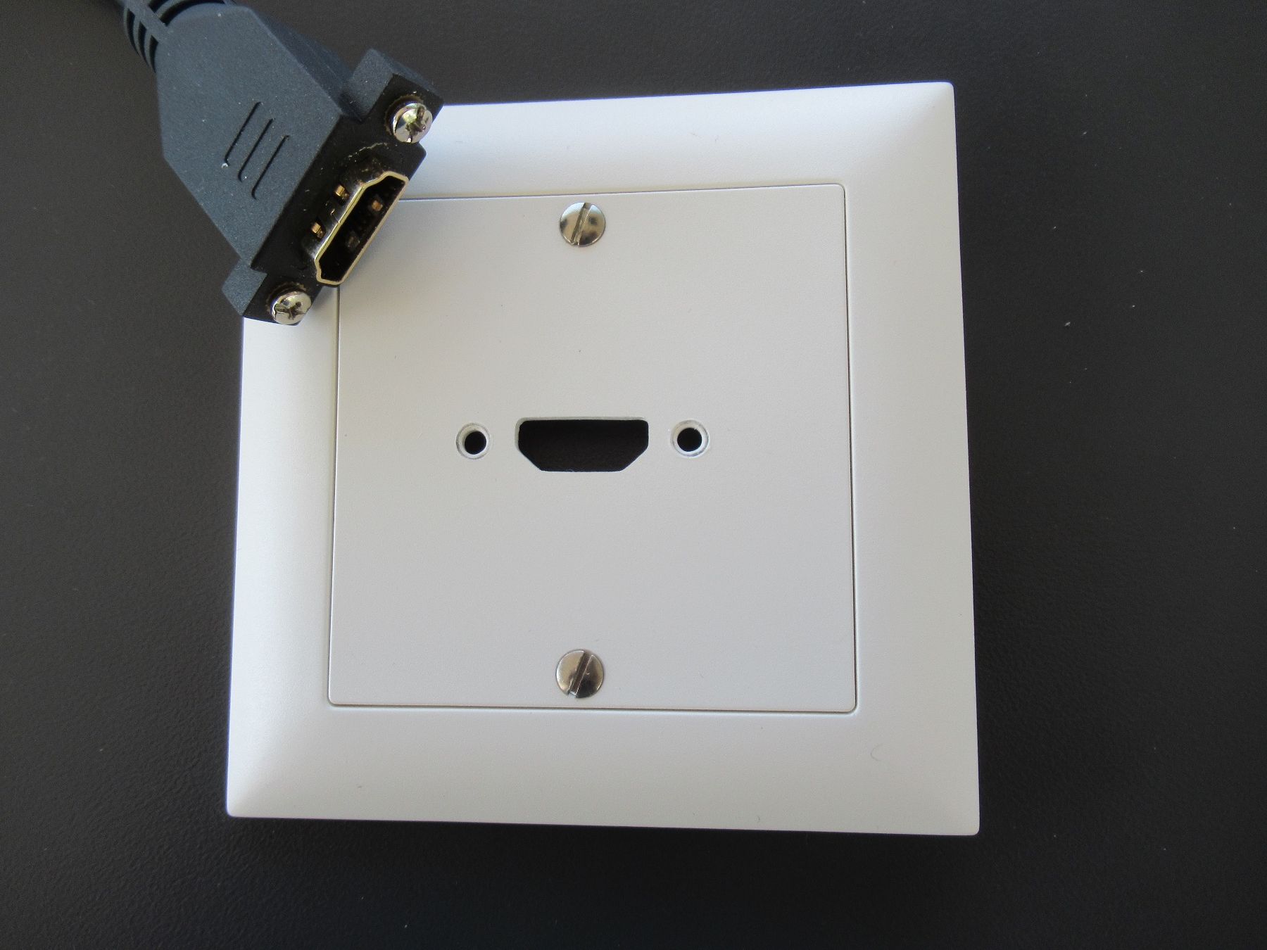 Feller Fiches d'alim.: Anschlussdose HDMI Edizio Due, GR I, UP – Neuf avec emballage d'origine à Obergösgen par cairn